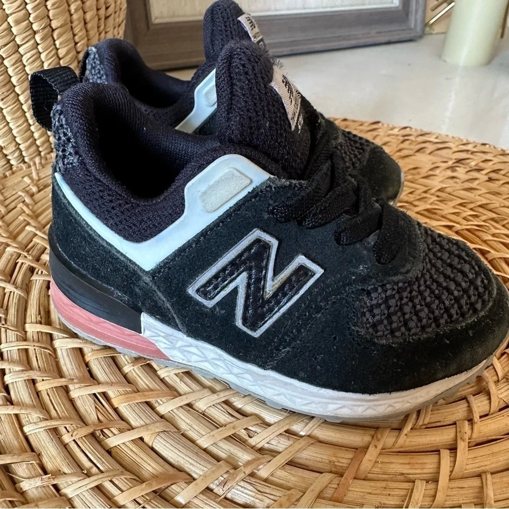 New Balance 574 Sneakers Black